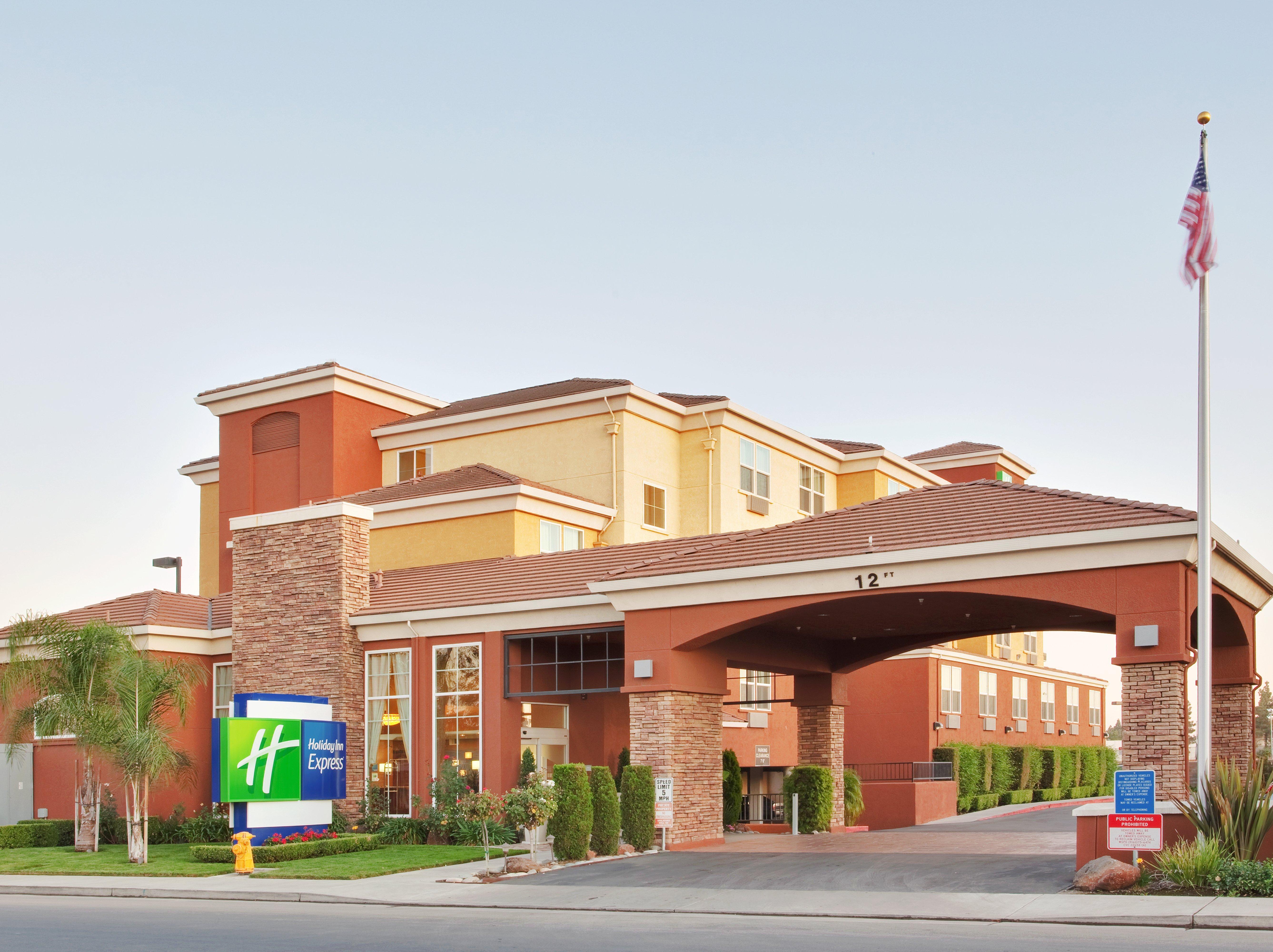 Holiday Inn Express- West Sacramento By Ihg Bagian luar foto