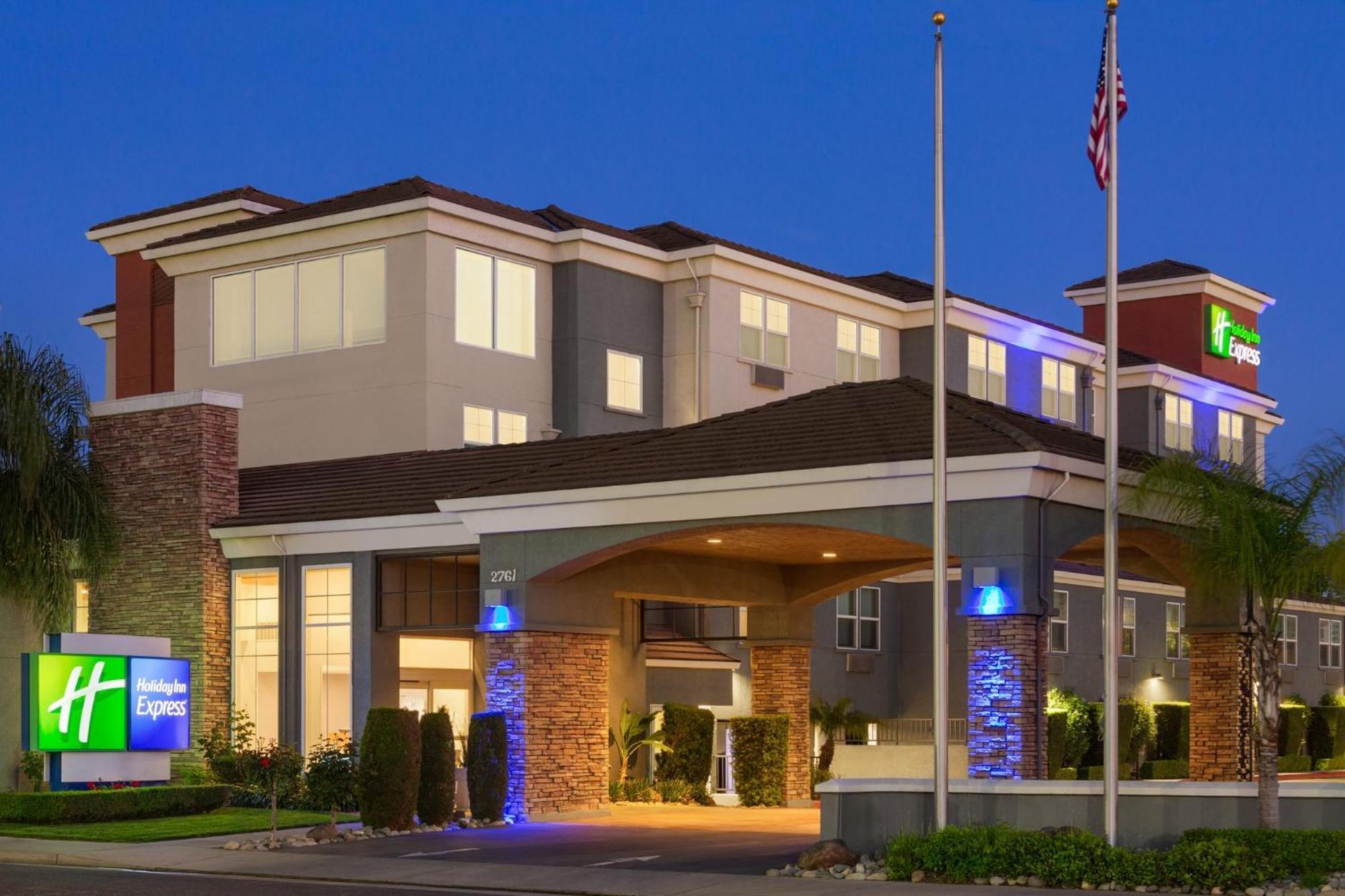 Holiday Inn Express- West Sacramento By Ihg Bagian luar foto